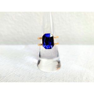 Vintage Gold Blue Jewel Emerald Cut Ring Size 8 Two Rows of Beaten Gold